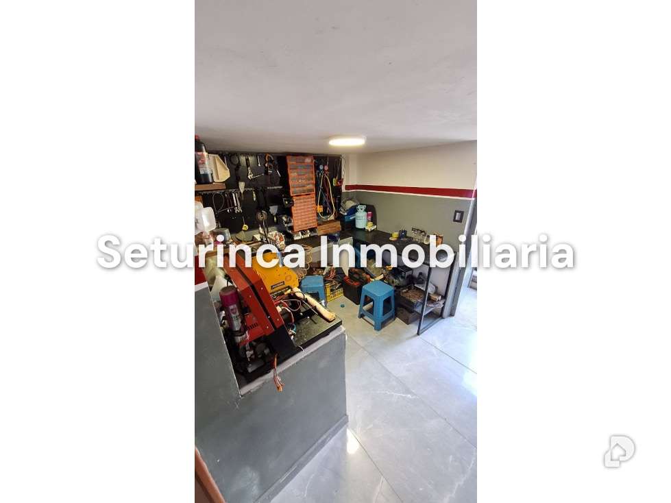 Local comercial en Los Chaguaramos, Caracas – 7