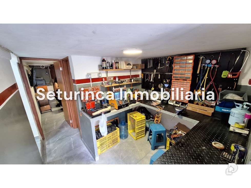 Local comercial en Los Chaguaramos, Caracas – 5
