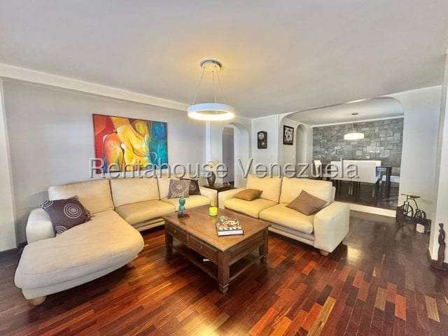 Casa en La Boyera, Caracas - 1
