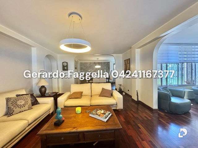 Casa en La Boyera, Caracas – 20