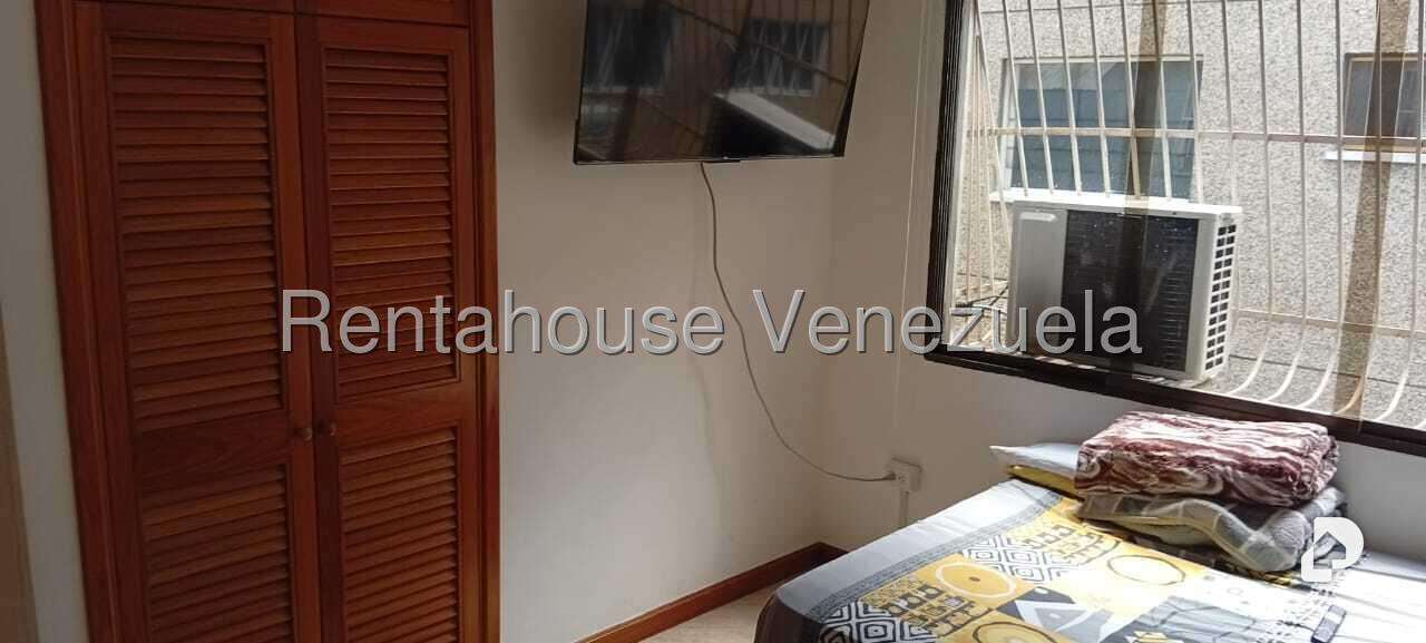Apartamento en Altamira, Caracas – 24