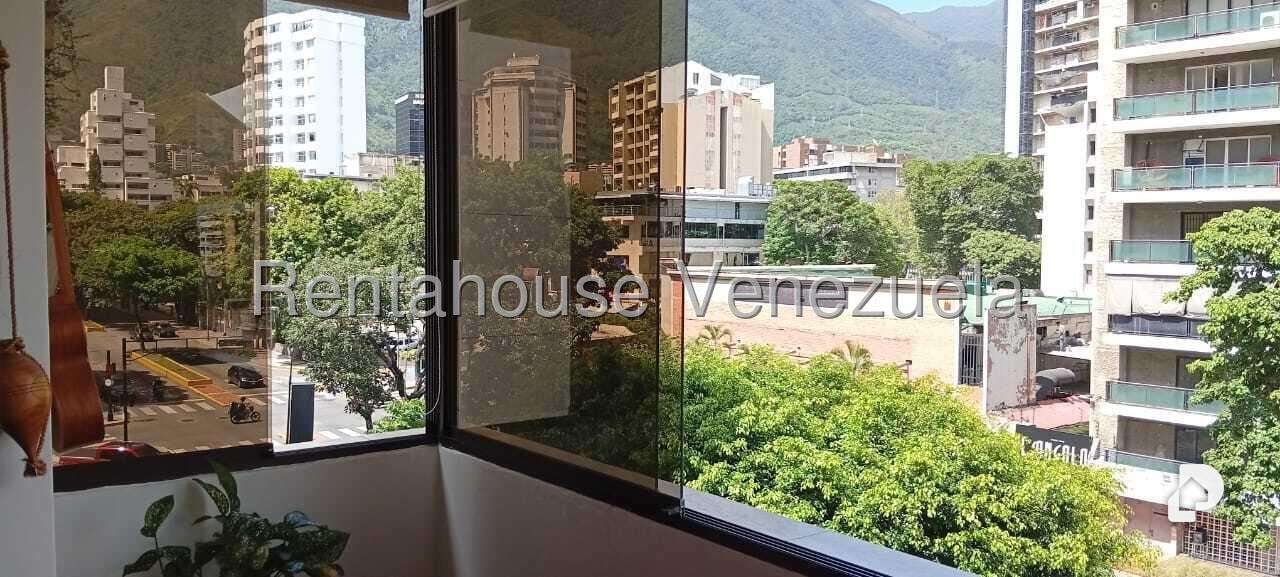 Apartamento en Altamira, Caracas – 3