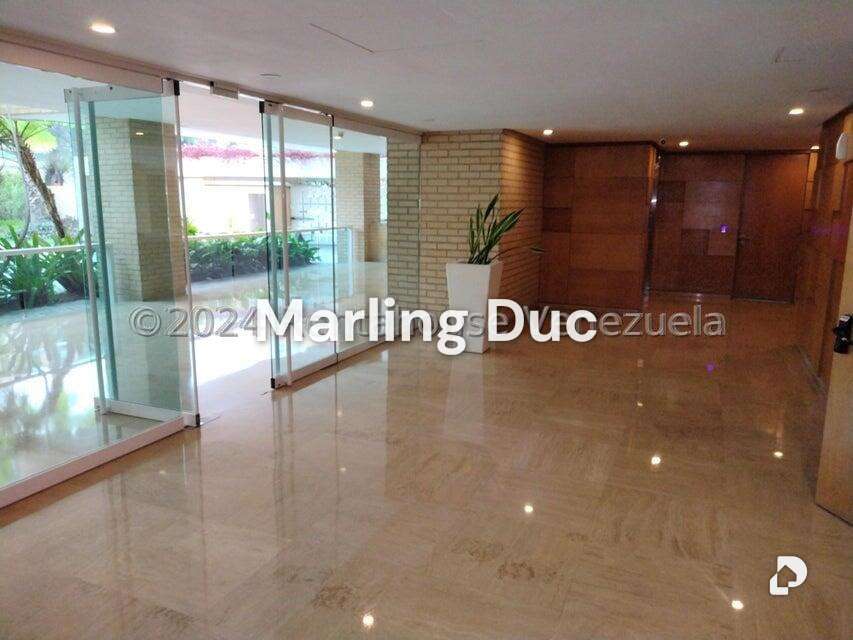 Apartamento en Campo Alegre, Caracas – 16