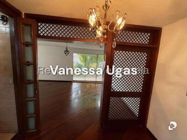 Casa en Prados Del Este, Caracas – 30