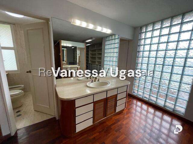 Casa en Prados Del Este, Caracas – 24