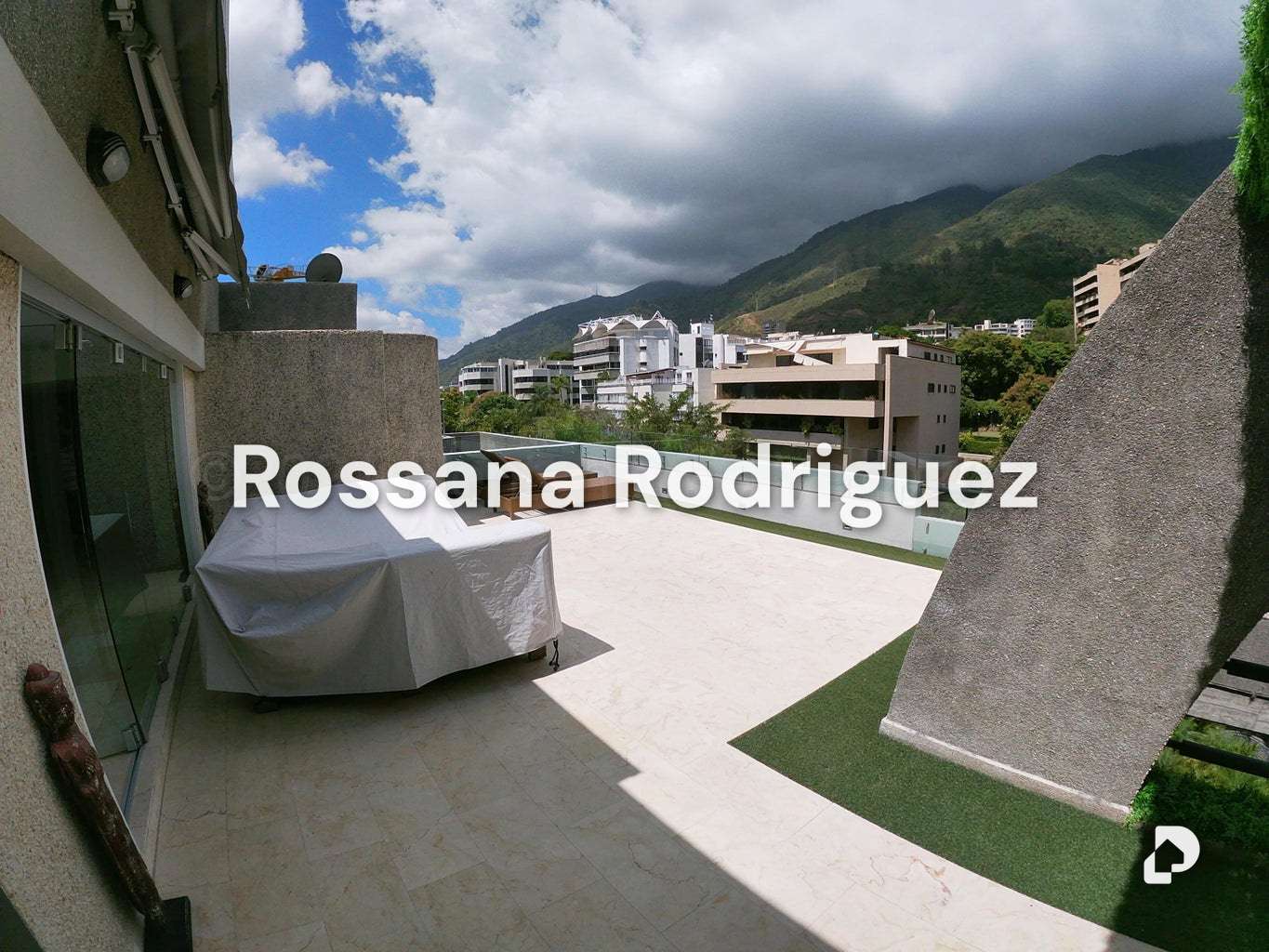Apartamento en Los Palos Grandes, Caracas – 25