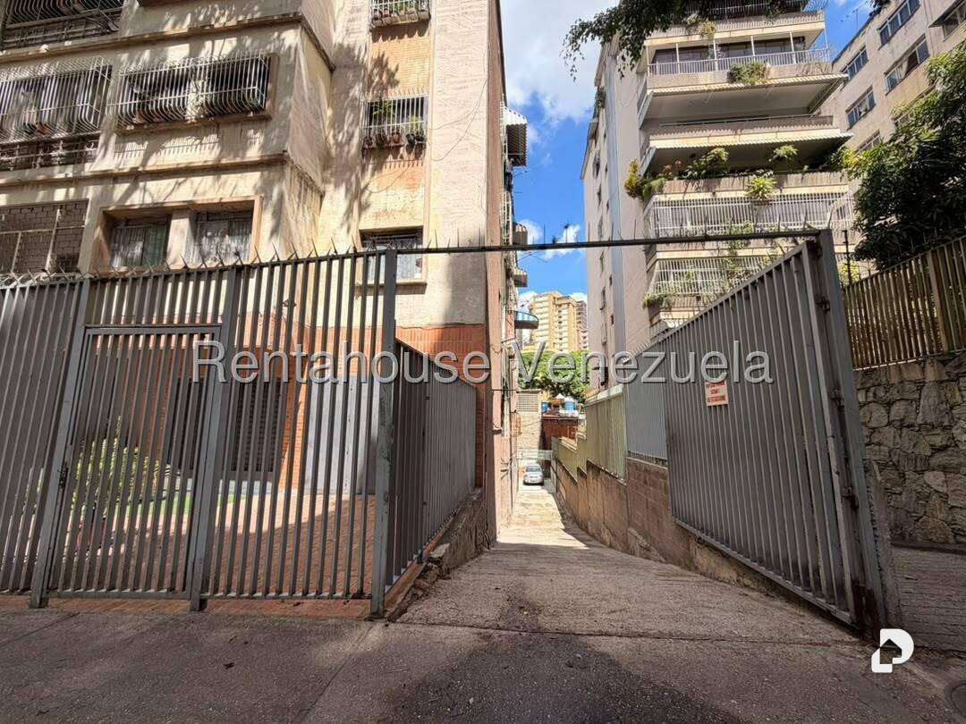 Local comercial en San Bernardino, Caracas – 2