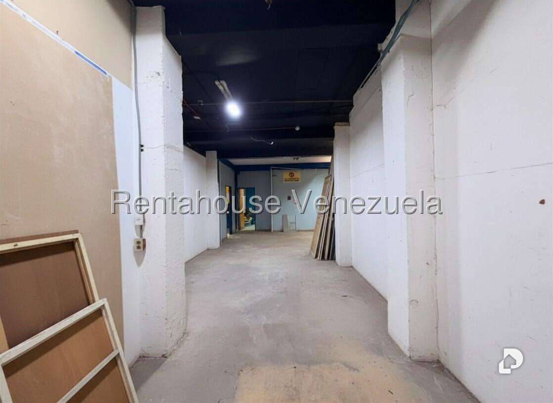 Local comercial en San Bernardino, Caracas – 13