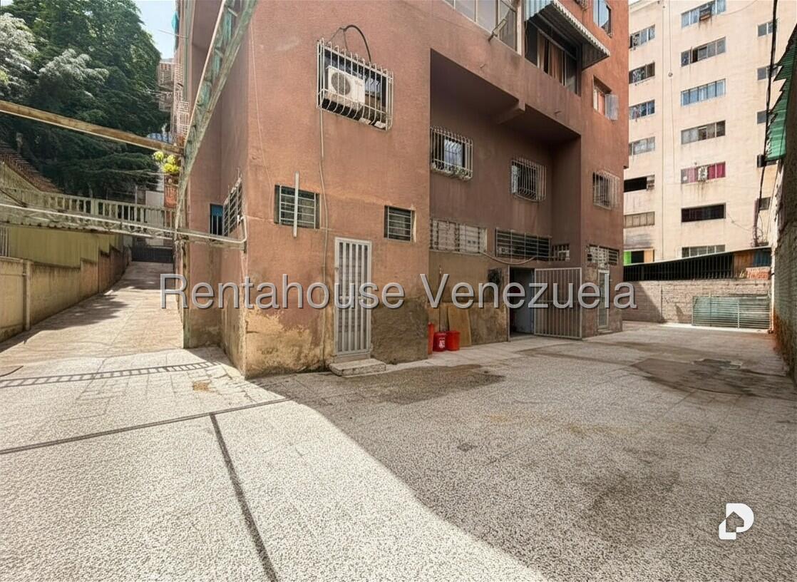 Local comercial en San Bernardino, Caracas – 5