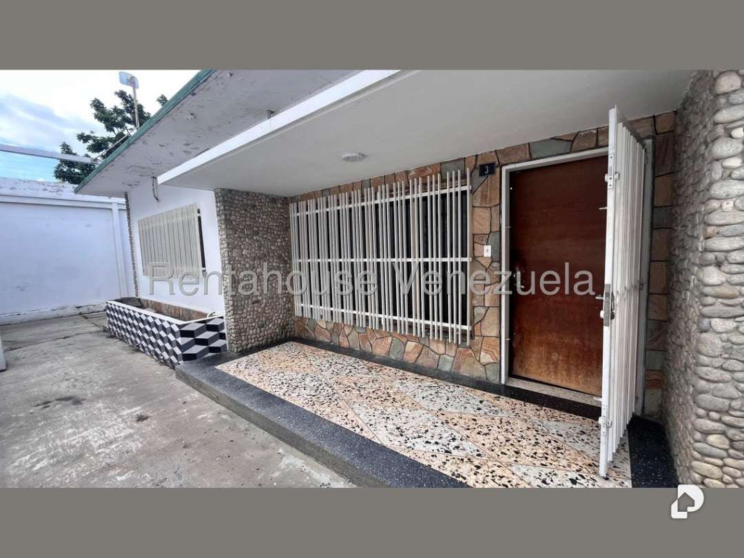 Casa en San Miguel, Maracay – 2