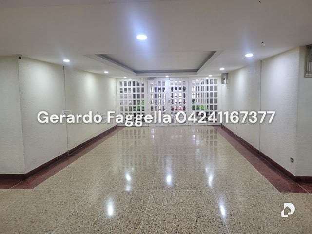 Apartamento en Palo Verde, Caracas – 9