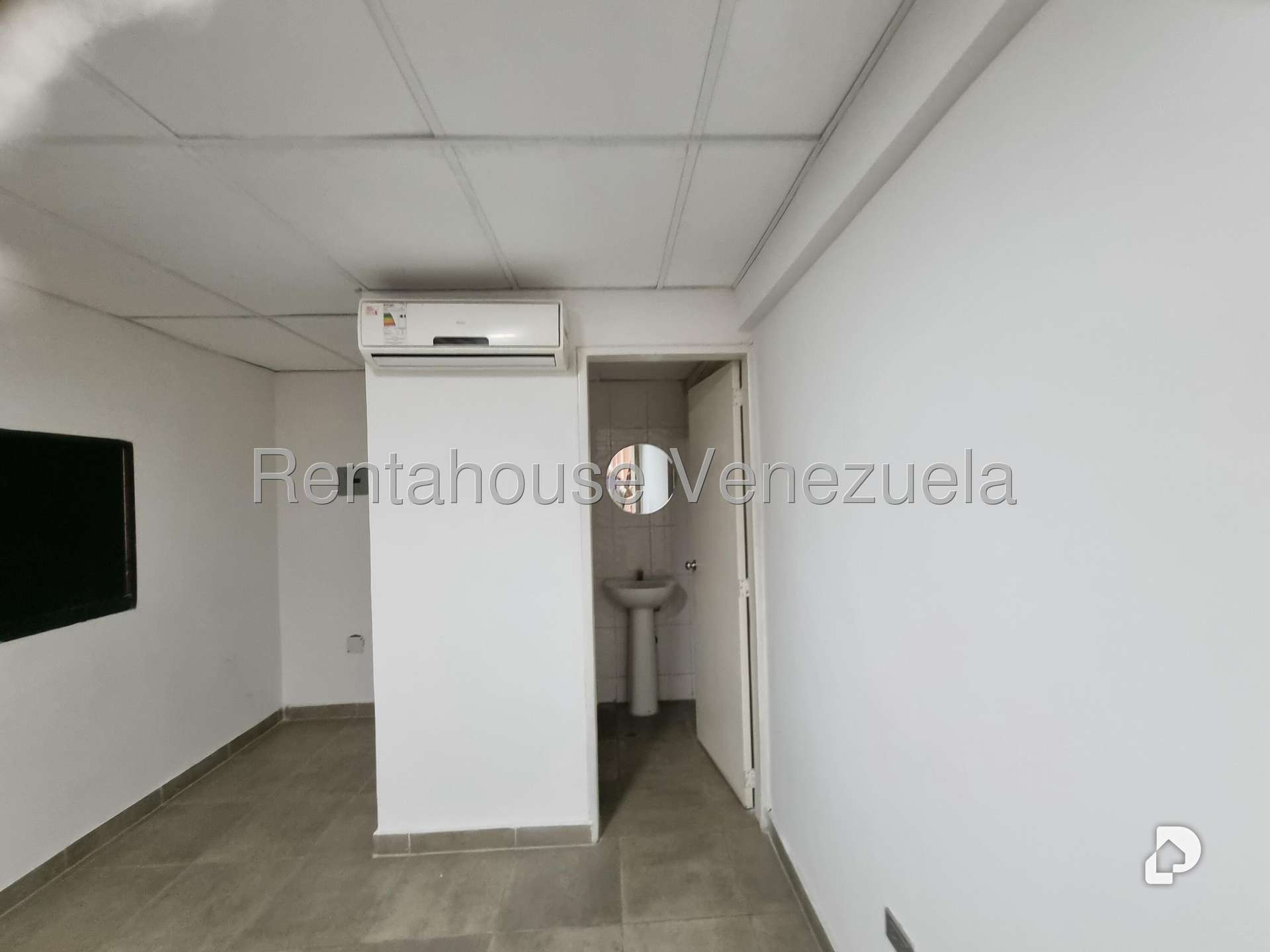 Galpón en La Yaguara, Caracas – 24
