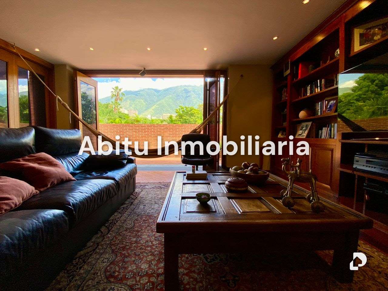 House in La Floresta, Caracas – 6