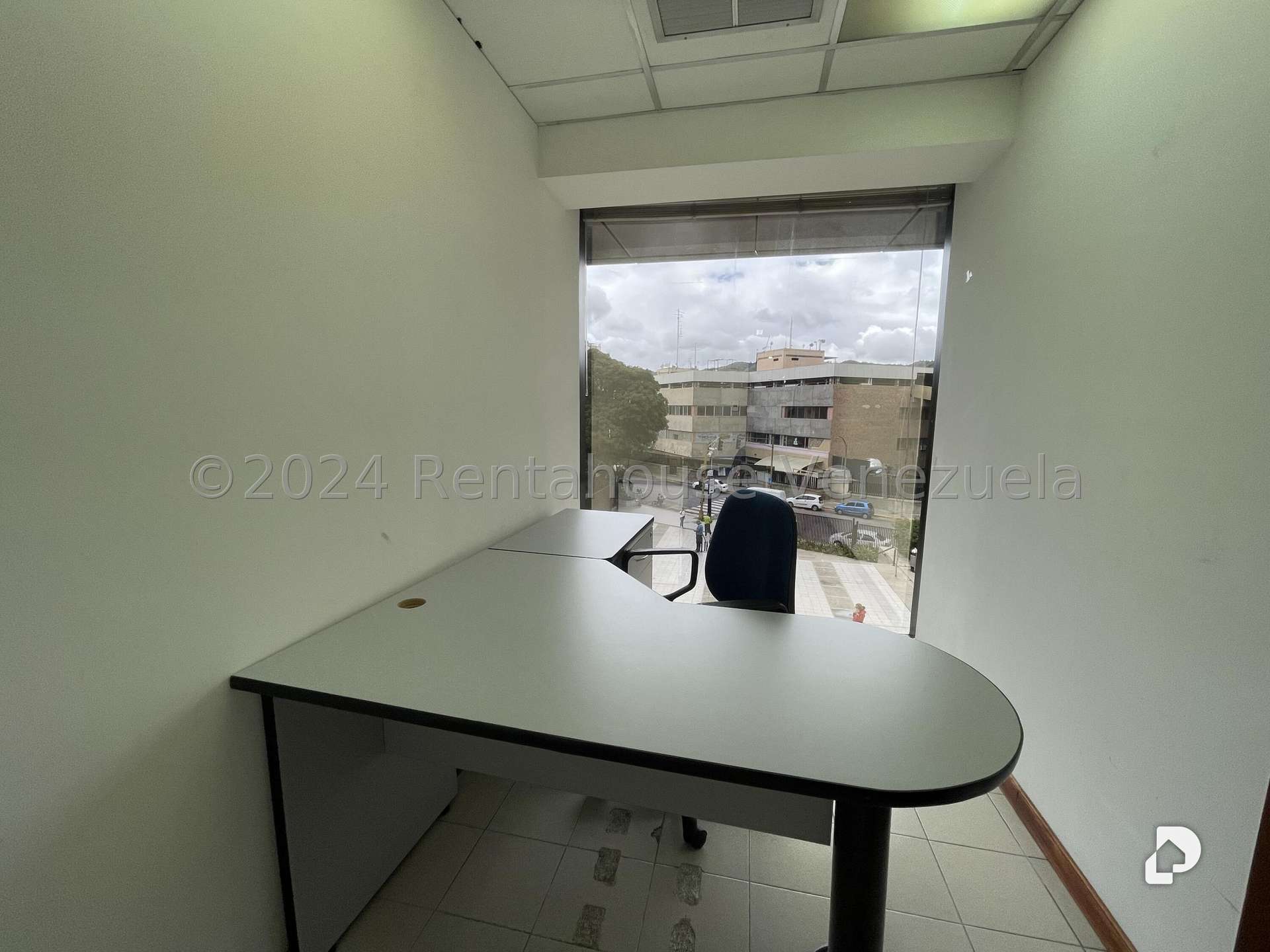 Local comercial en Prado Humboldt, Caracas – 11