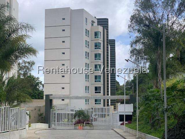 Apartamento en La Lagunita Country Club, Caracas