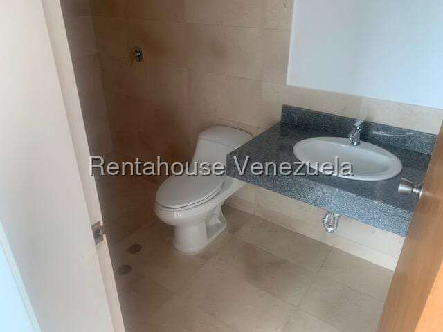 Apartamento en La Lagunita Country Club, Caracas
