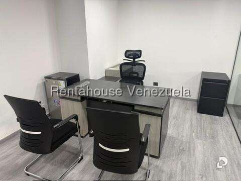 Oficina en Chuao, Caracas – 12