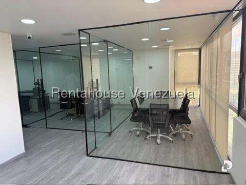 Oficina en Chuao, Caracas – 6