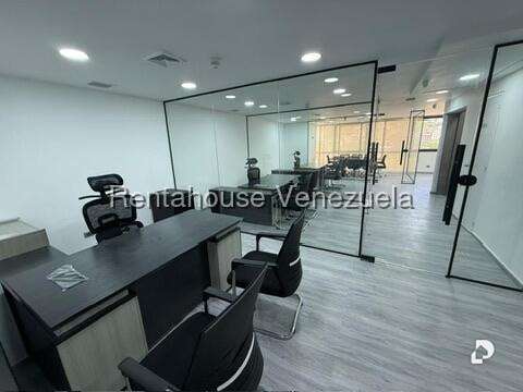 Oficina en Chuao, Caracas – 9