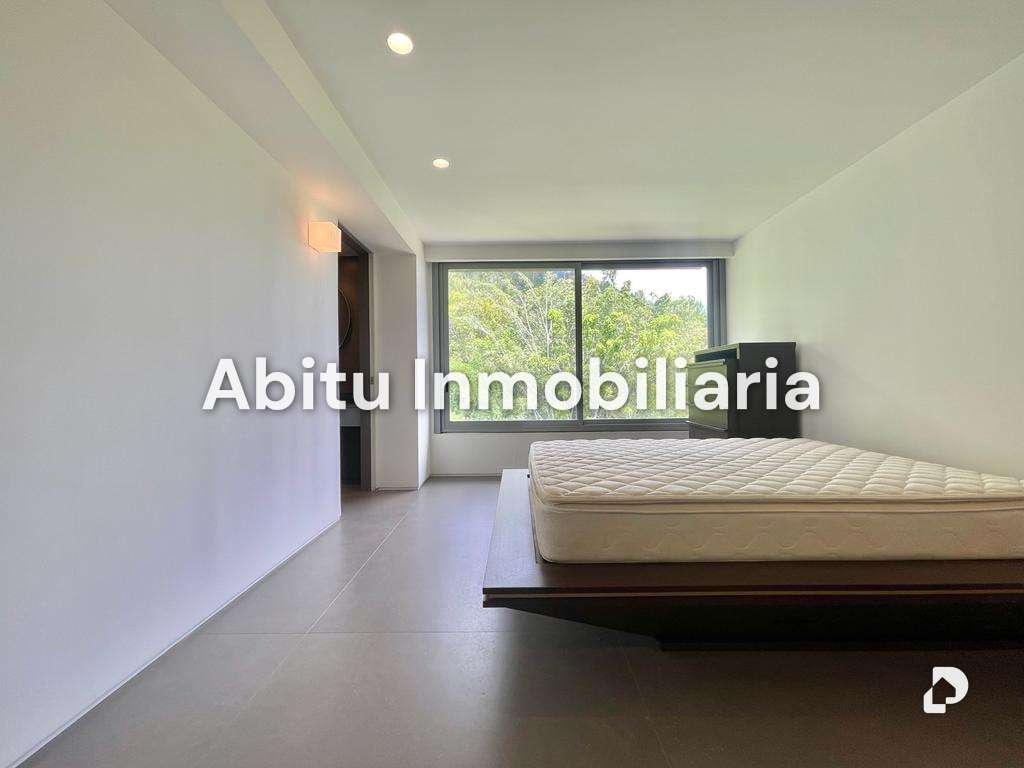 Apartamento en Altamira, Caracas – 17