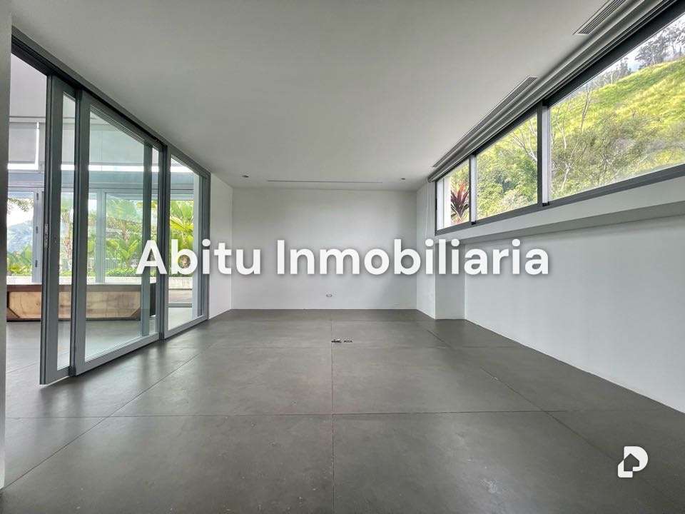 Apartamento en Altamira, Caracas – 28