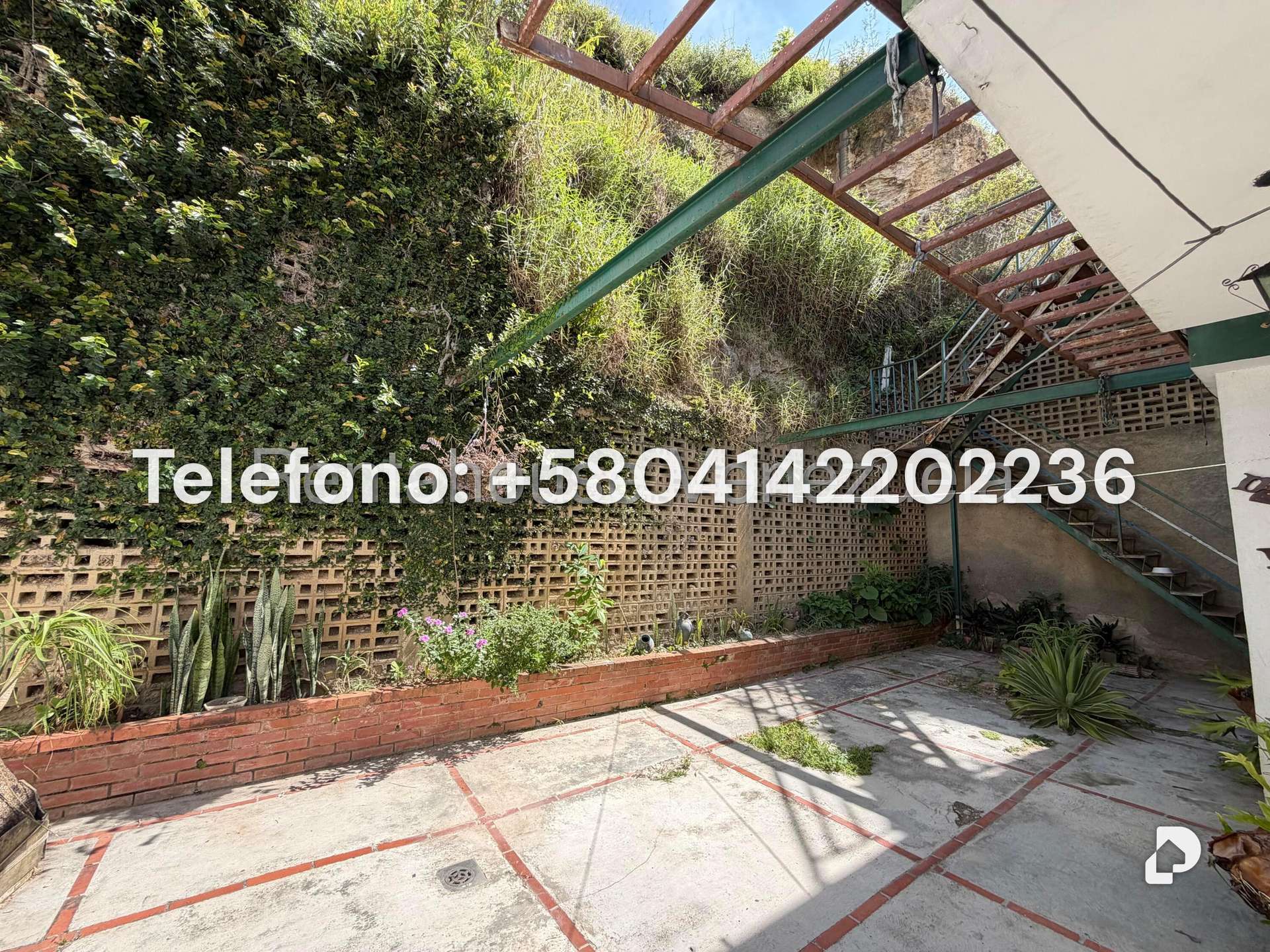 Casa en La Trinidad, Caracas – 21