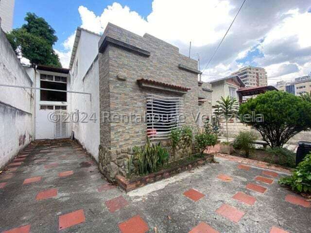 House in Los Palos Grandes, Caracas - 1