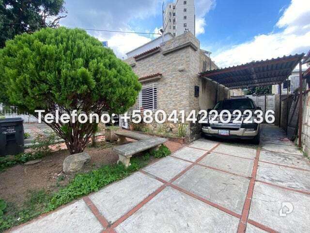 Casa en Los Palos Grandes, Caracas – 33