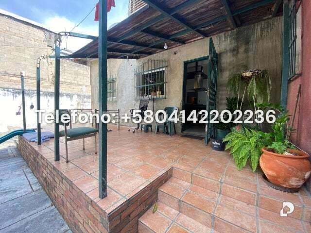 Casa en Los Palos Grandes, Caracas – 15