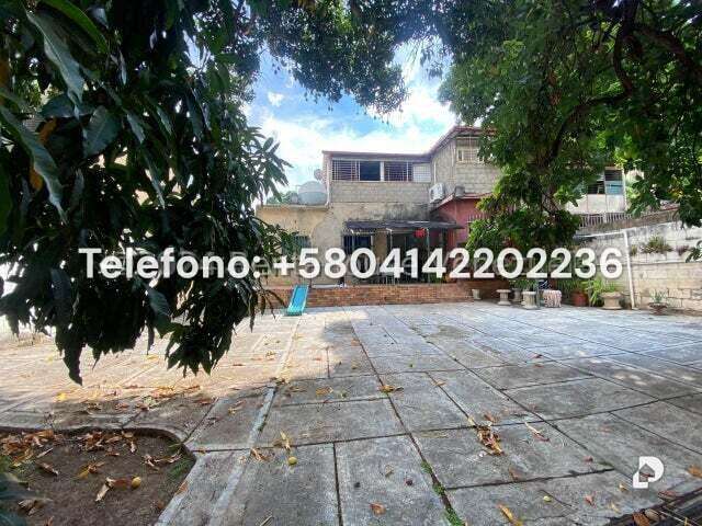 Casa en Los Palos Grandes, Caracas – 12