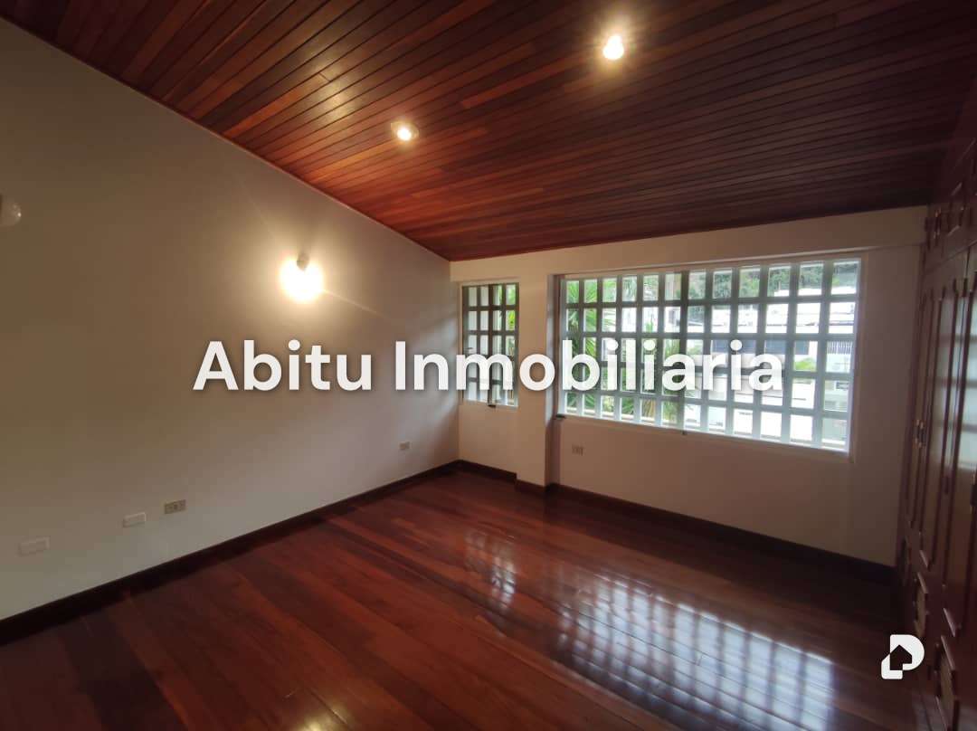 Casa en El Cafetal, Caracas – 8