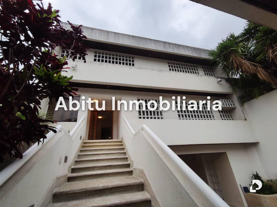 Casa en El Cafetal, Caracas – 1