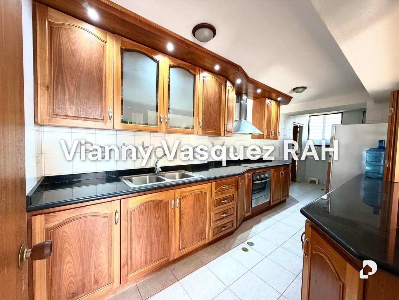 Apartamento en El Cigarral, Caracas – 4