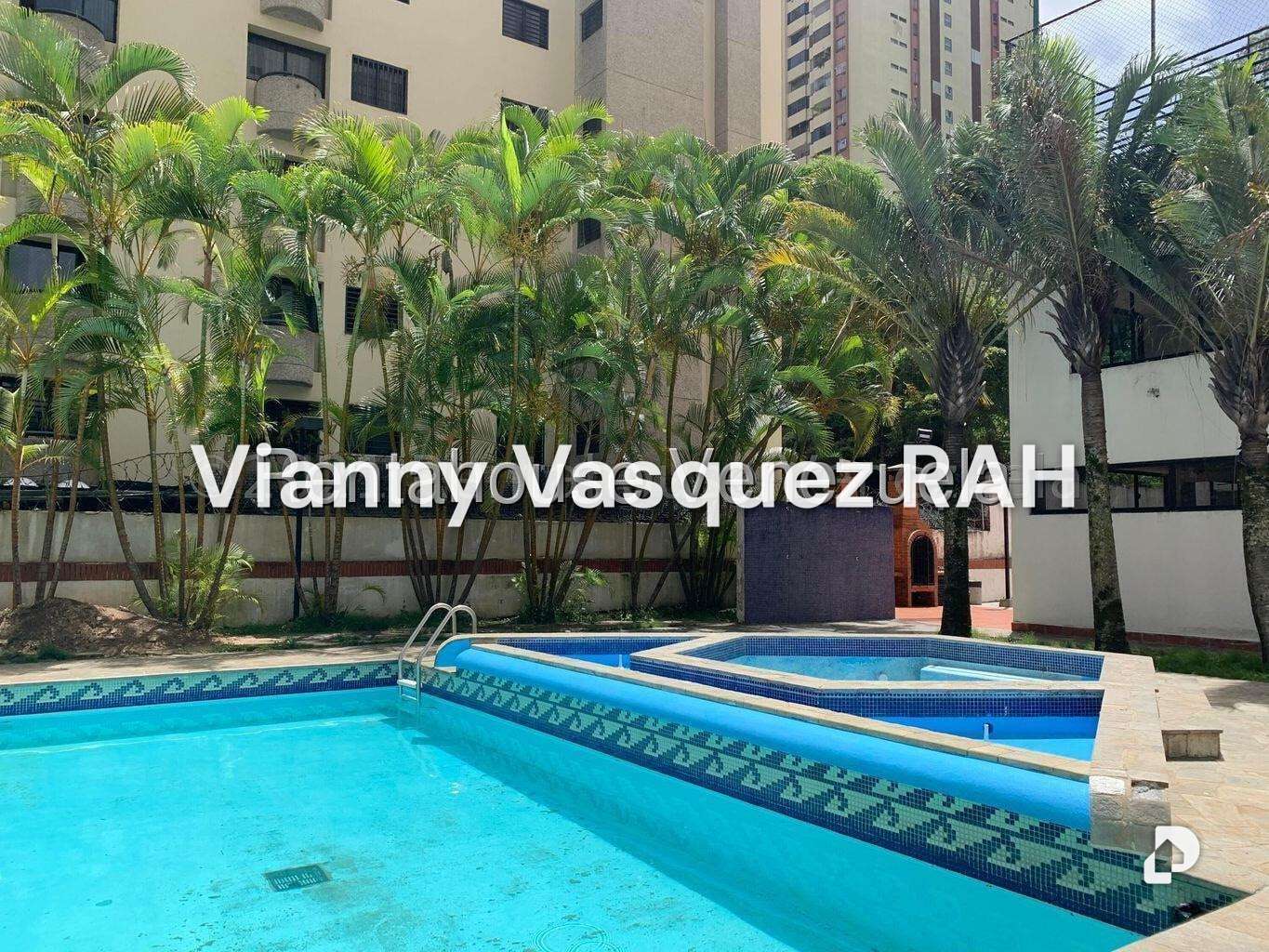 Apartamento en El Cigarral, Caracas – 12