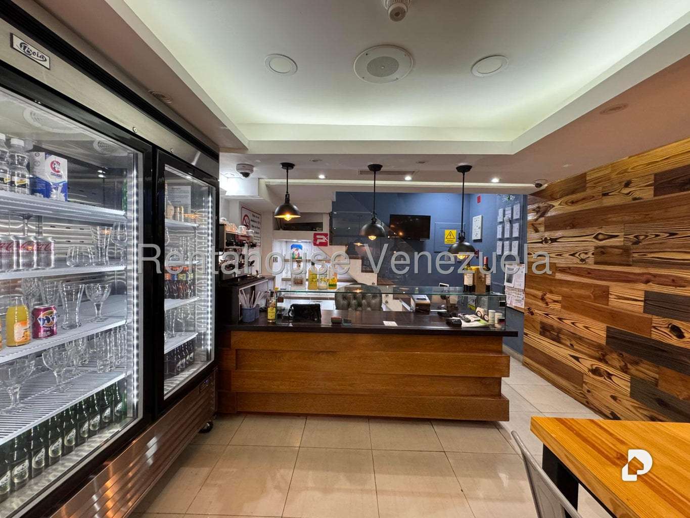 Local comercial en Santa Fe Norte, Caracas – 4