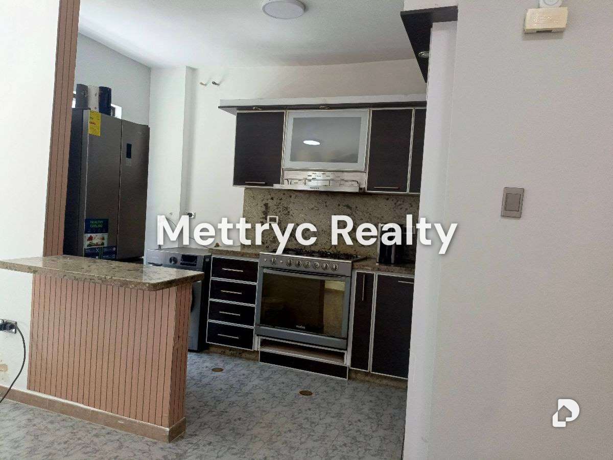 Apartamento en Paraparal, Valencia – 2