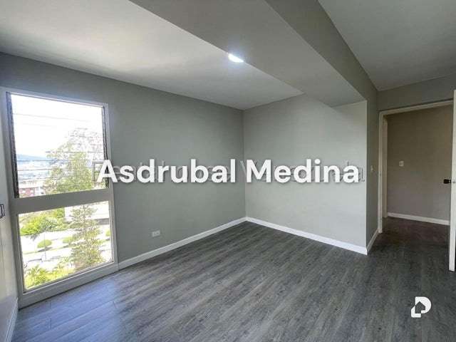 Apartamento en Caracas – 11