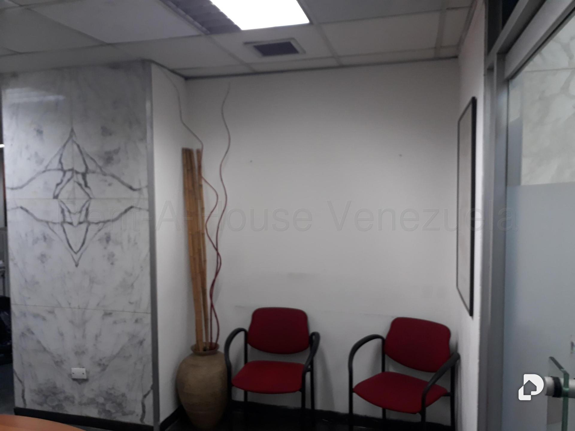 Local comercial en El Rosal, Caracas – 4
