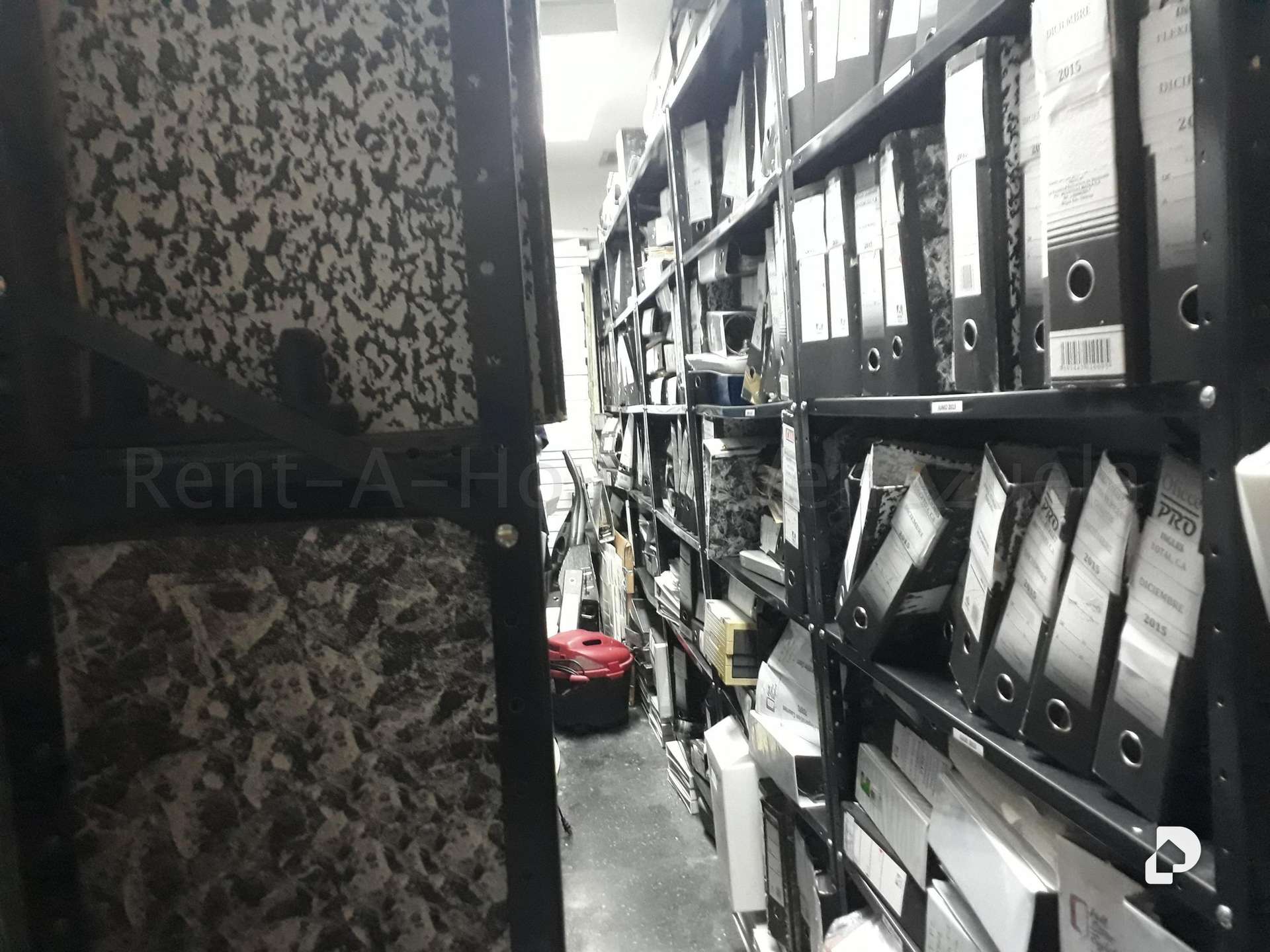 Local comercial en El Rosal, Caracas – 13