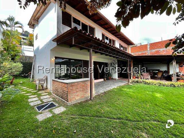 Casa en Prados del Este, Caracas – 28