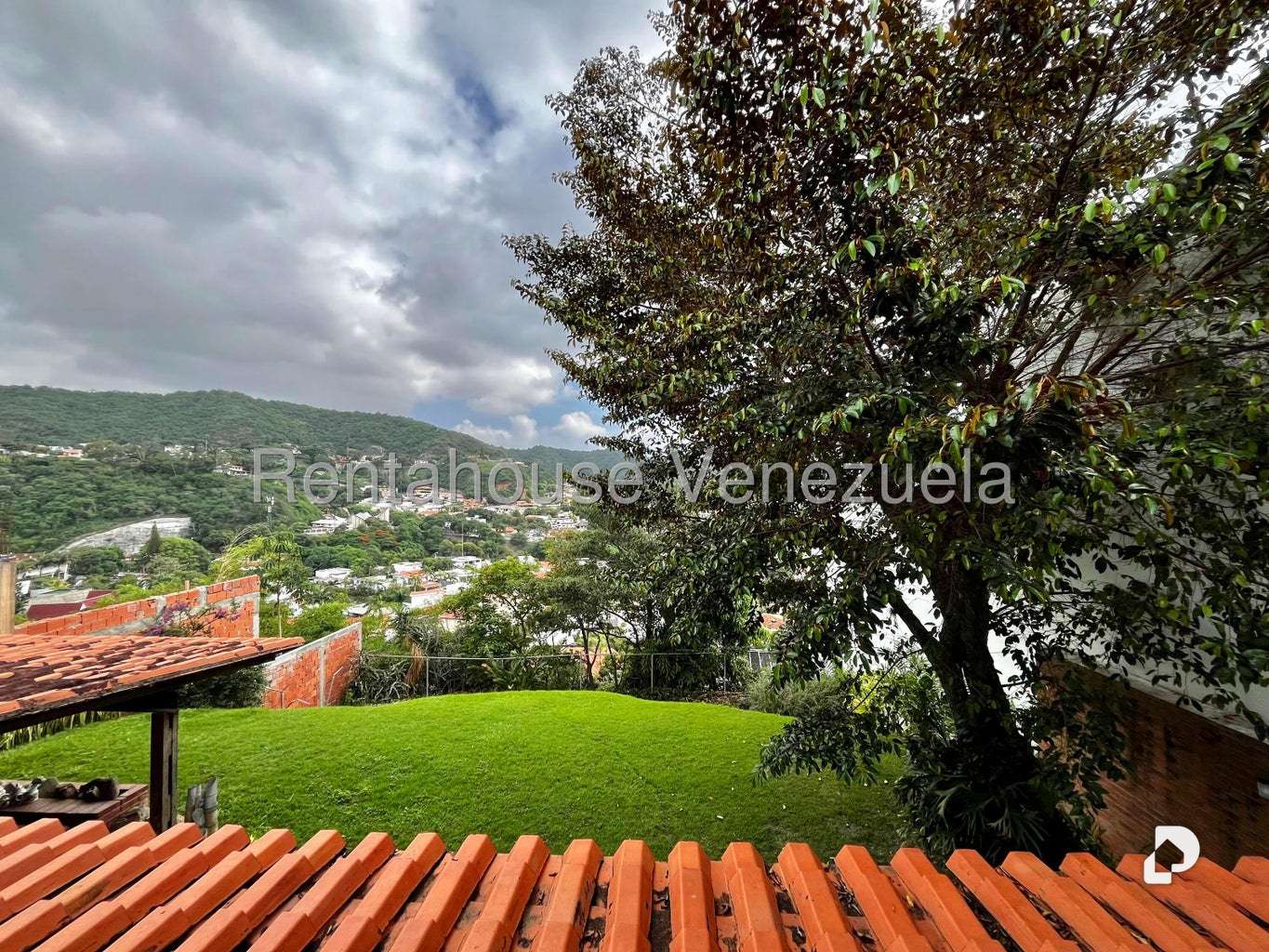 Casa en Prados del Este, Caracas – 44