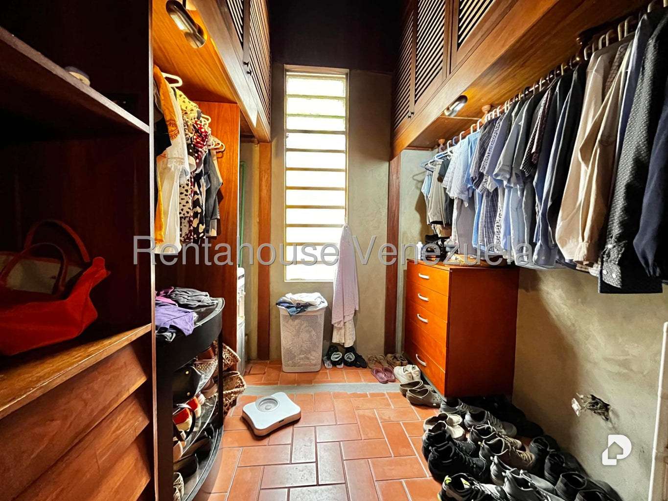 Casa en Prados del Este, Caracas – 56