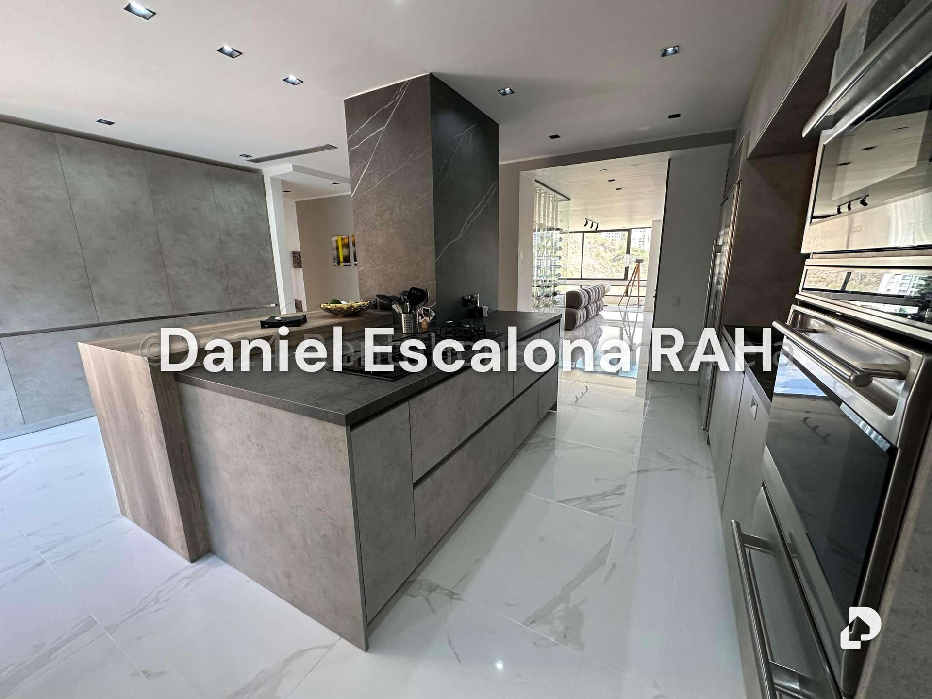 Apartamento en Lomas de La Alameda, Caracas – 15