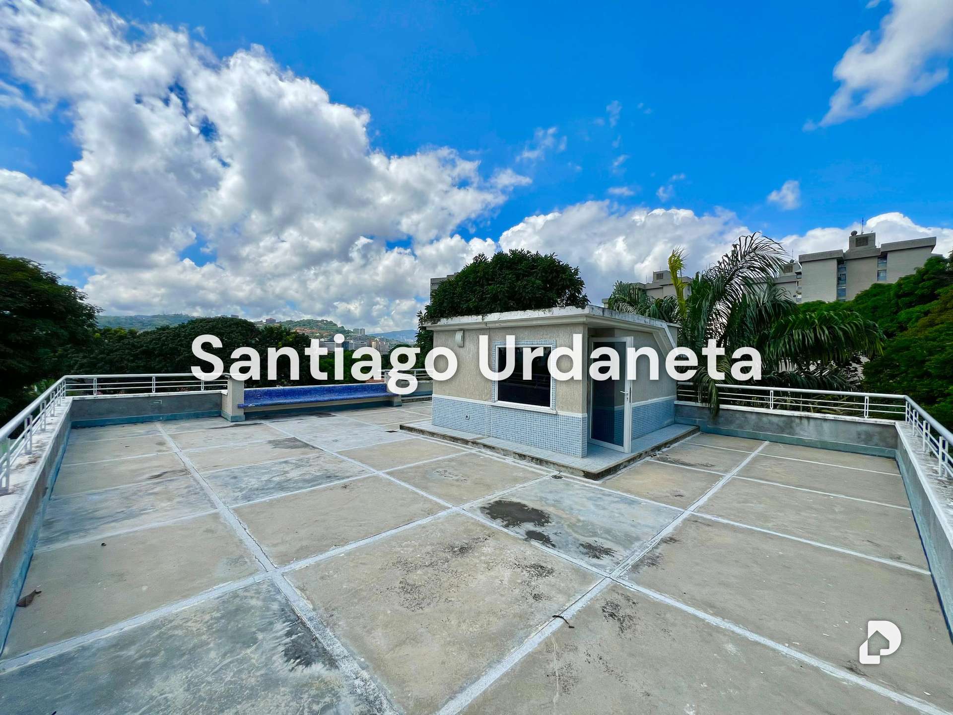 House in La Floresta, Caracas – 2