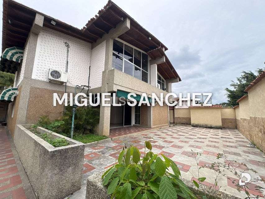 Casa en La Trinidad, Caracas – 1