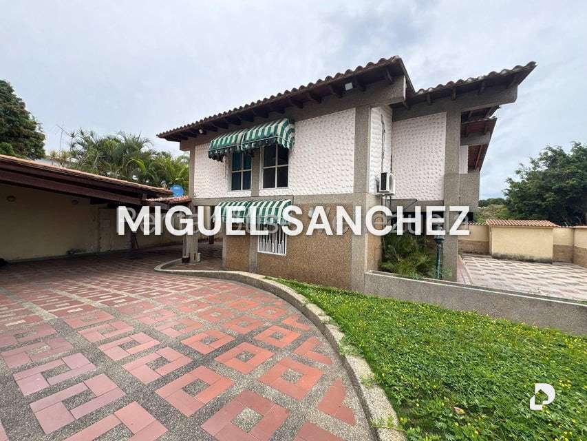 Casa en La Trinidad, Caracas – 3