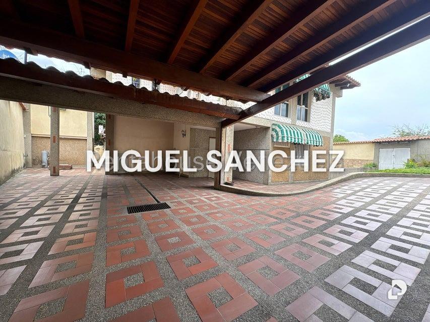 Casa en La Trinidad, Caracas – 4