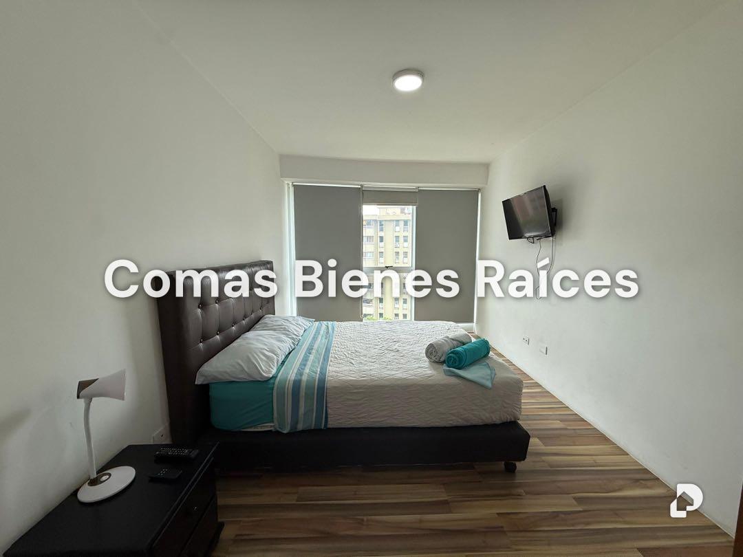 Apartamento en El Rosal, Caracas – 2