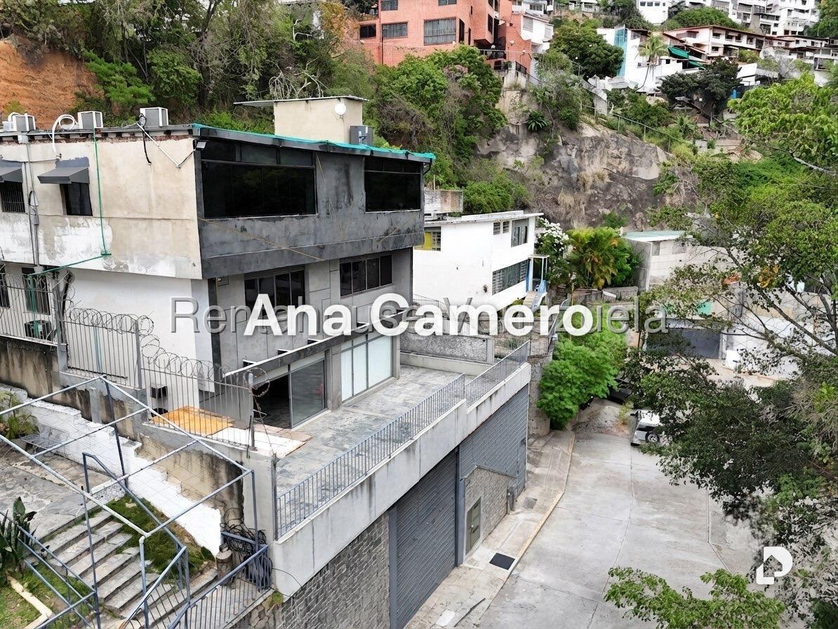 Edificio en Los Chaguaramos, Caracas – 4
