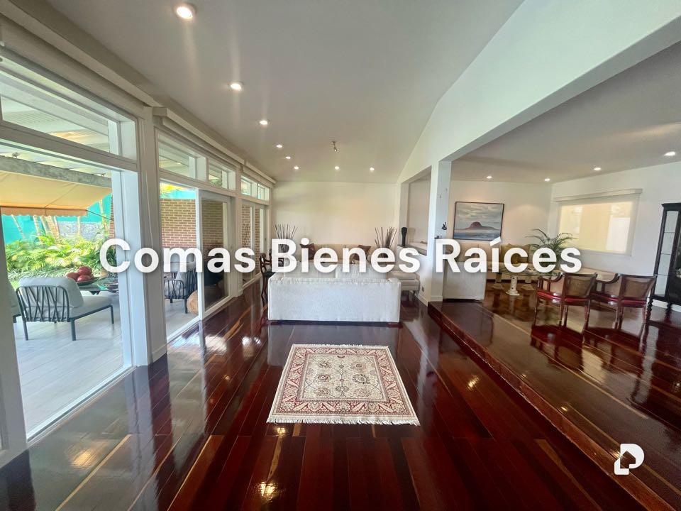 Casa en Alto Hatillo, Caracas – 3